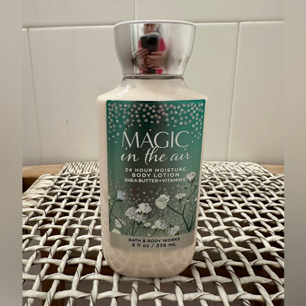 NWT Bath and Body Works Magic In The Air lotion